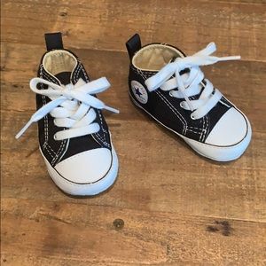 Converse crib shoes